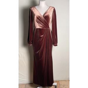 Revelry Vera Velvet Terracotta Wrap Long Sleeve Dress. Size 12. EUC.